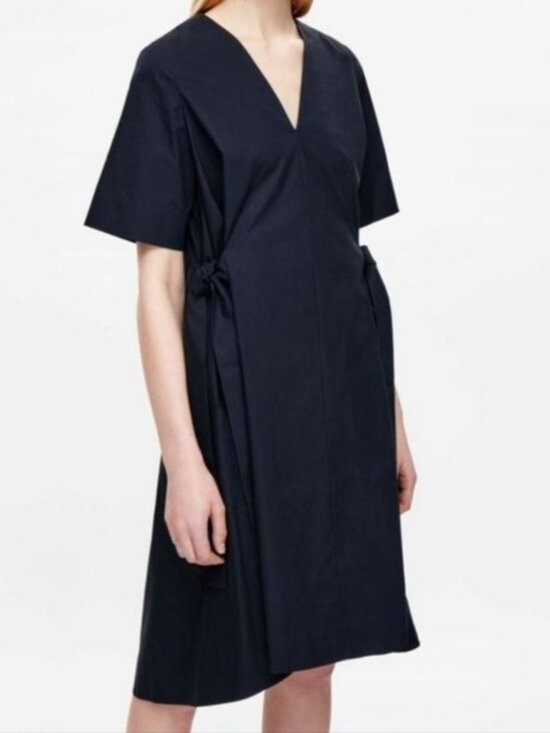 COS Dresses & Skirts - COS | V-neck Poplin Dress Side Ties Navy Sz 8
